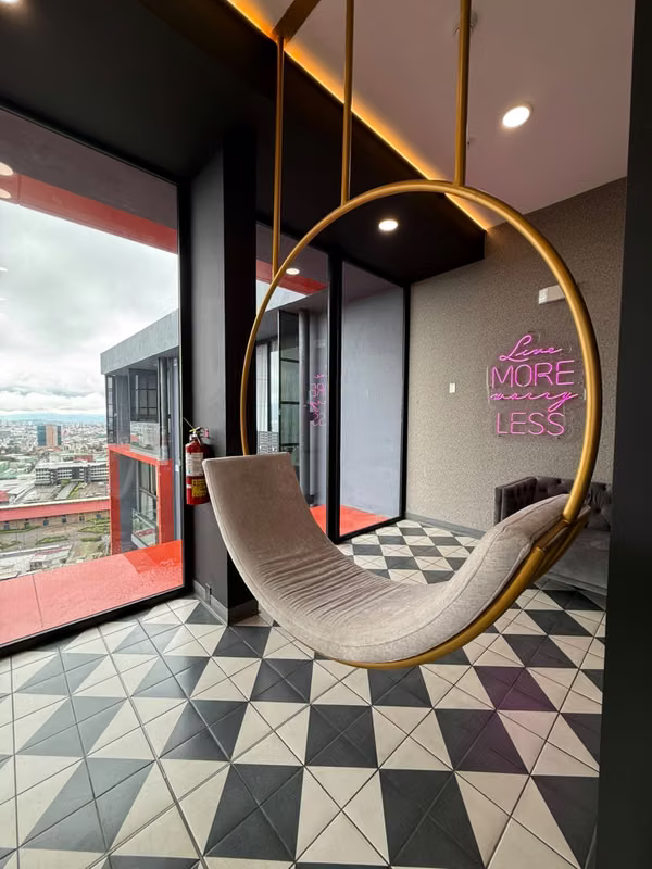Apartamento Amueblado en Escalante | 1 Habitación | Amplio Balcón | $1.200