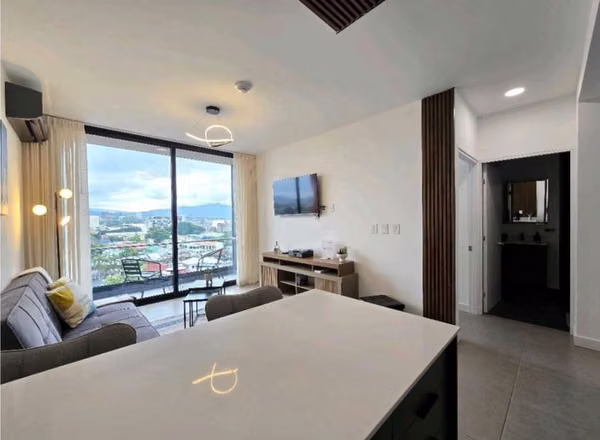 Apartamento Amueblado en Escalante | 1 Habitación | Amplio Balcón | $1.200