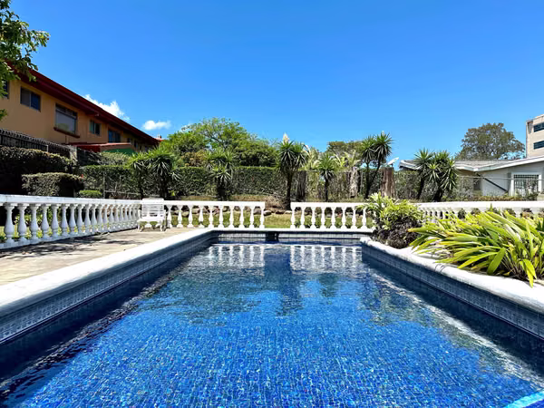 SINGLE FLOOR INDEPENDENT HOUSE FOR SALE IN ESCAZU