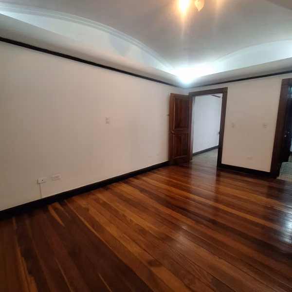 Alquiler de casa grande en Nunciatura - Parque del Café