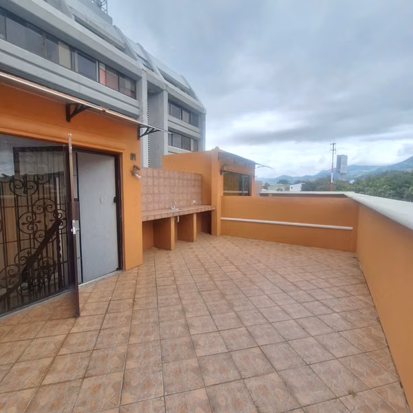 Alquiler de casa grande en Nunciatura - Parque del Café