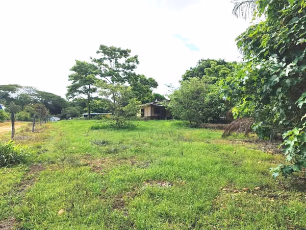 Land sale San Mateo Labrador 4.923 with house