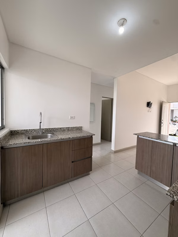 Se Vende Moderna Casa en Condominio Akari Ciruelas Alajuela