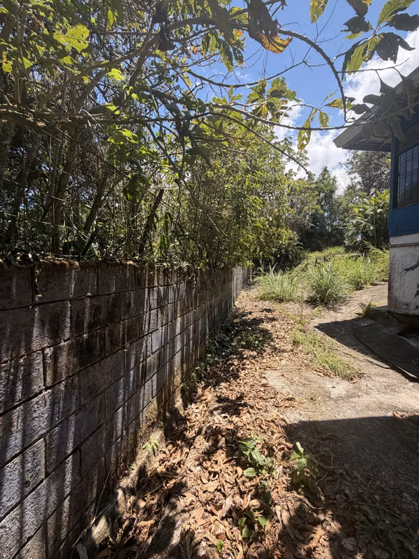 Terreno en Montes de Oca/uso de suelo mixto-frente a calle pública