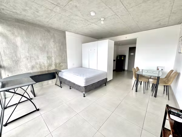 ALQUILER DE APARTAMENTO FULL AMUEBLADO EN TORRE EN CURRIDABAT CON AIRE ACONDICIONADO