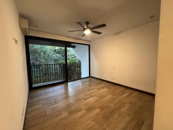 Casa Contemporánea en Venta | Condominio 527, Los Laureles, Escazú