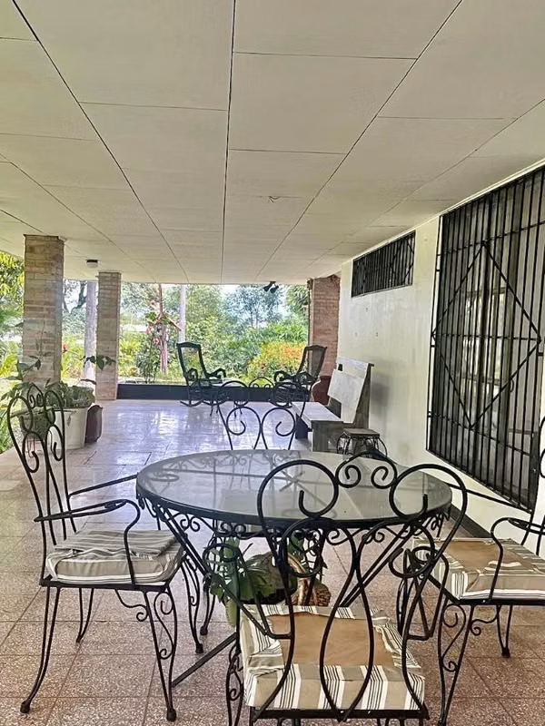 Se Alquila Casa Tipo Quinta en Alajuela, Ciruelas Cerca de El Coyol  2?HAB