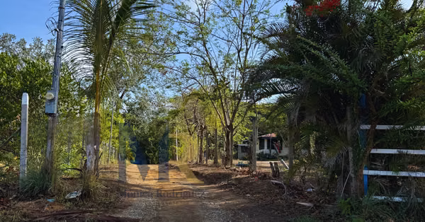 Terreno en venta con Agua y Luz en Curubandé, Liberia Guanacaste