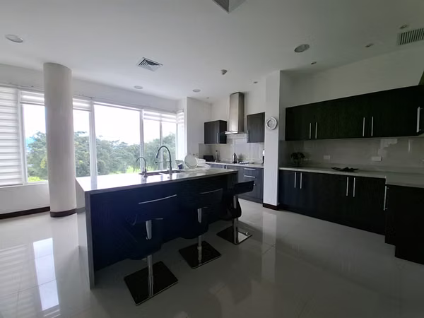 Penthouse en venta en San Rafael de Escazú, San José
