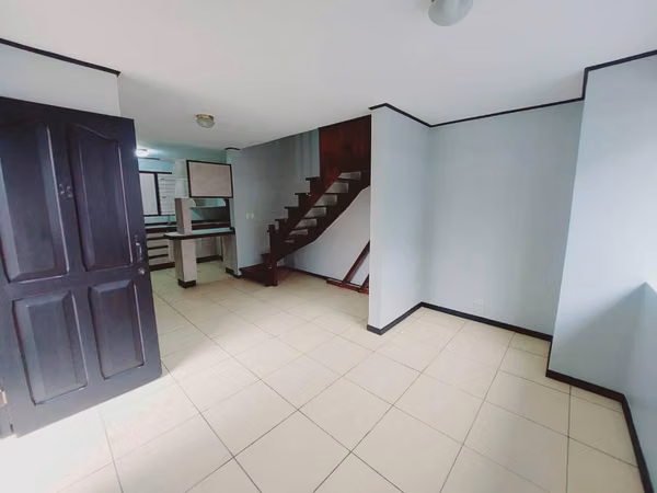 BEAUTIFUL RENTAL APARTMENT - TIBAS NEAR THE ICE