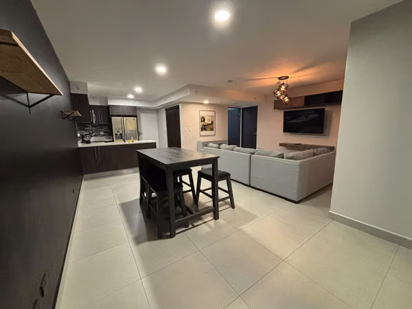Apartamento amueblado en alquiler - Condominio Altamira, San Pablo de Heredia