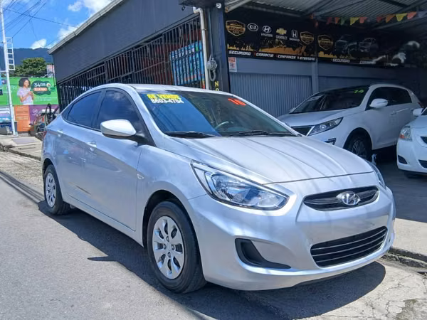 Hyundai accent