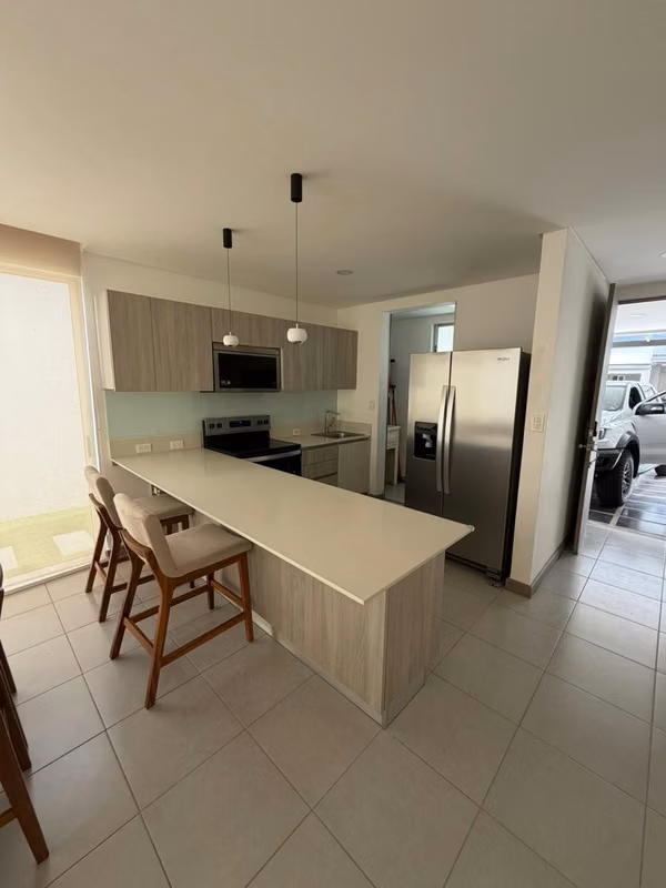 ALQUILER EN CONDOMINIO BLUE – CARIARI DE BELÉN