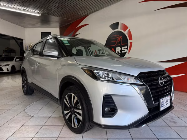 2025 Nissan Kicks Play