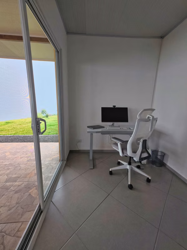 Residencia Privada con Vista Permanente al Mar y 5,000 m² en Montes de Oro, Costa Rica