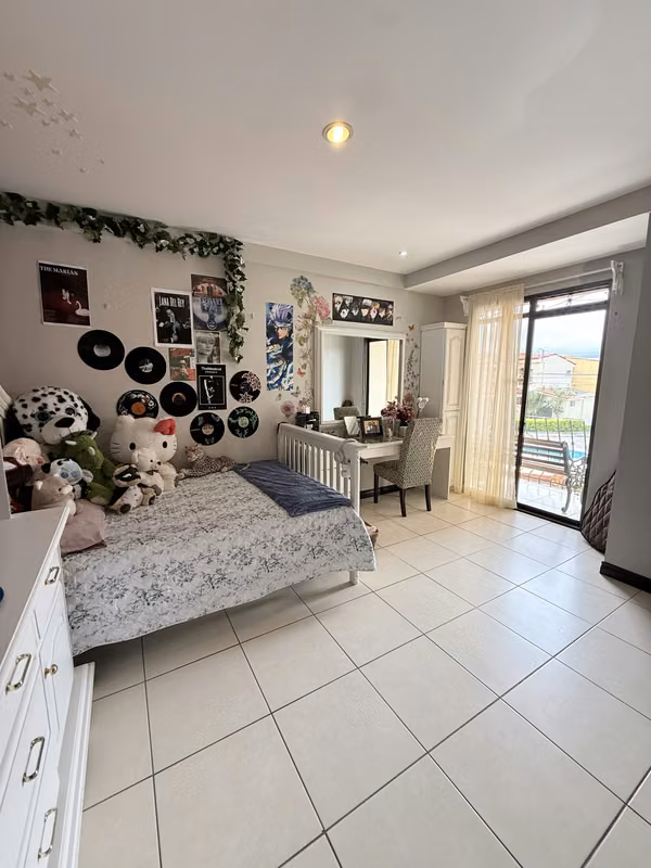 Venta de Casa en Condominio Antigua, Tejar, Cartago.