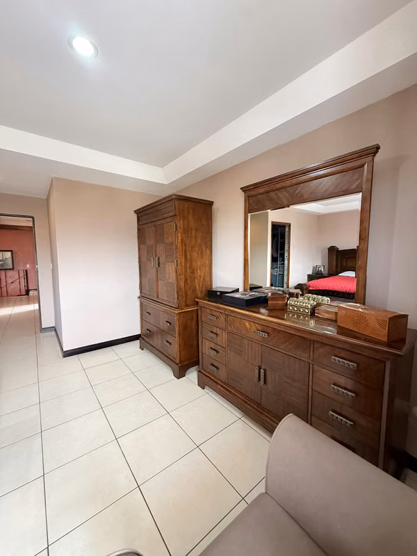 Venta de Casa en Condominio Antigua, Tejar, Cartago.