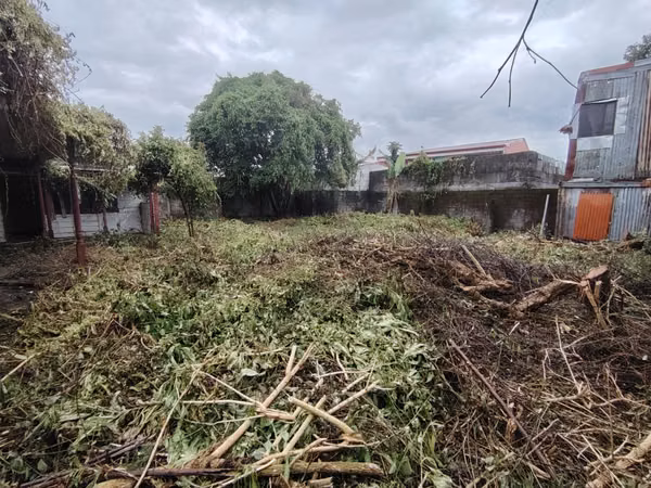 Lote comercia HEREDIA