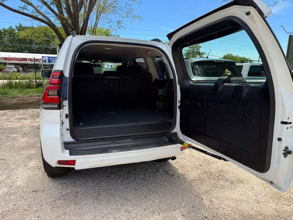 TOYOTA LAND CRUISER PRADO TX-L 2023