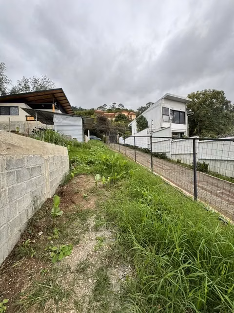 Lote en Venta en San Antonio de Escazú  1,000 m²