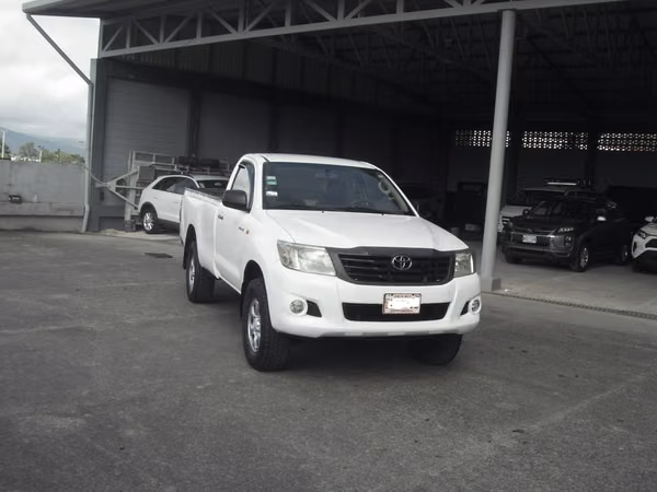 Toyota Hilux Cabina Sencilla 4x4