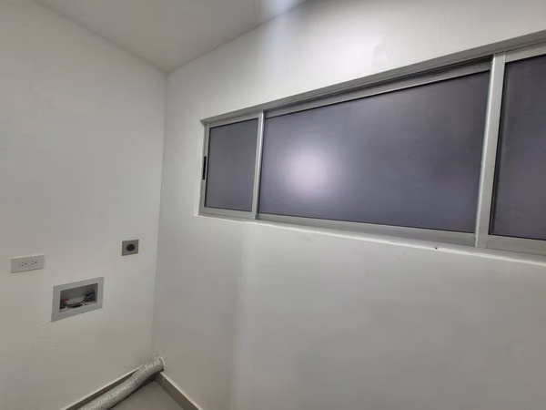 Venta para inversión de casa 3 hab en condominio Naos, San Joaquin de Heredia