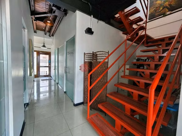 SE ALQUILA OFICINA EN ESCAZÚ DE 11.52 M2