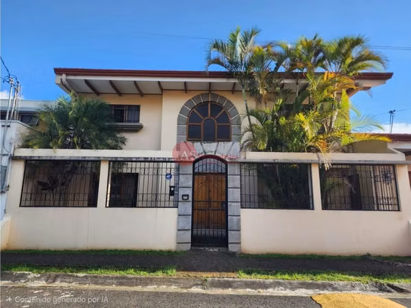 House for Rent in Tres Ríos | 4 Bedrooms | Large Backyard | 4 Parking Spaces