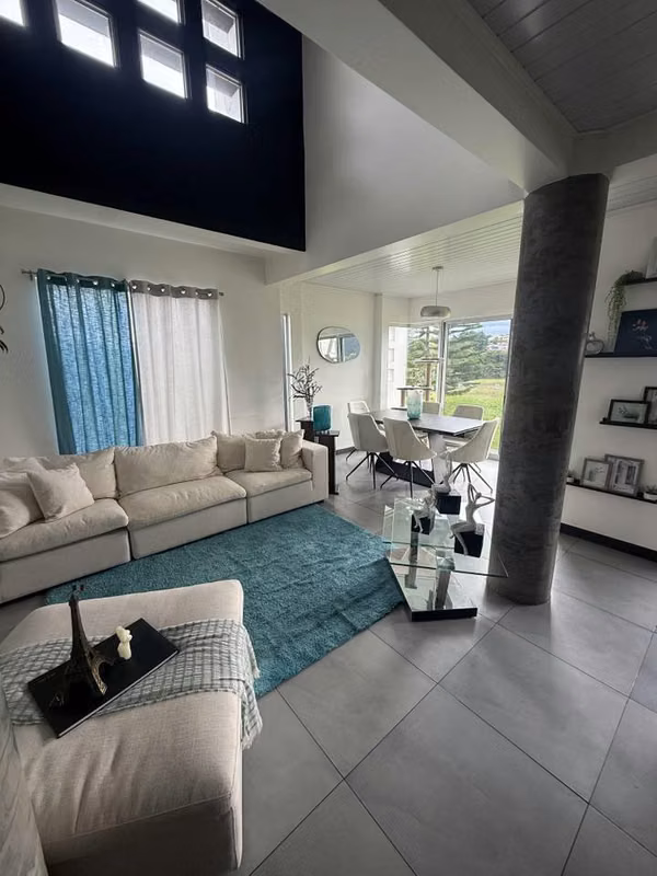 Casa en Venta en Condominio Palma Real, Grecia | 380 m² de Terreno y Amplias Áreas