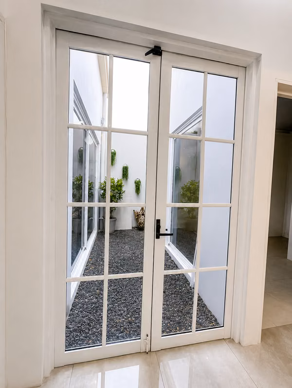Casa de Lujo en Venta en Condominio Montezuma, Grecia | 4 Habitaciones y Acabados Premium