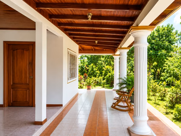 For Sale: Exclusive Country House in La Mallorquina Condominium, Esparza