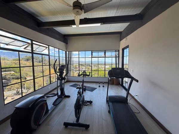 VENTA APARTAMENTO TIPO LOFT, AMUEBLADO, PARA INVERSIÓN,EN CONDOMINIO, SANTA ANA