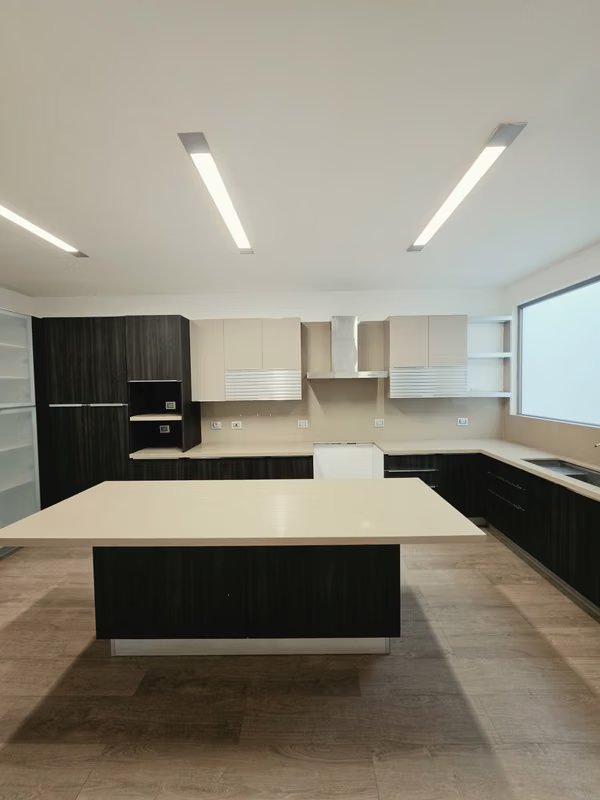 ALQUILER – TREJOS MONTEALEGRE