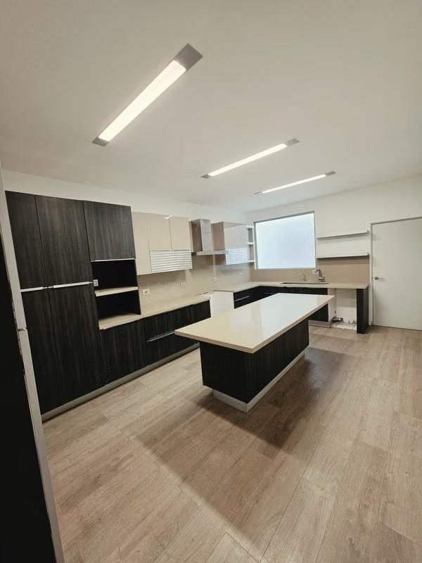 ALQUILER – TREJOS MONTEALEGRE