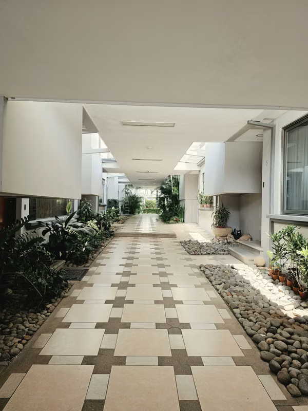 ALQUILER – TREJOS MONTEALEGRE