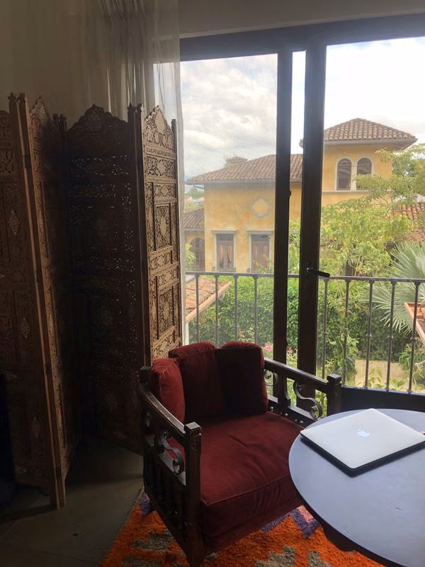 En jaboncillos, Escazu! Casa con master en piso 1PiscinaJsrdin $1.100.000