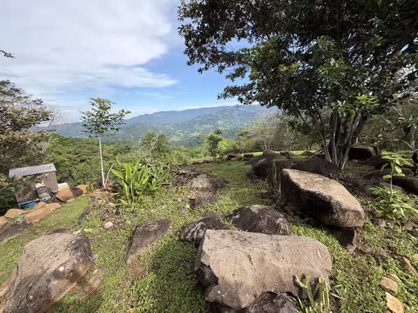 Venta de Quinta de montaña en San Ramon.