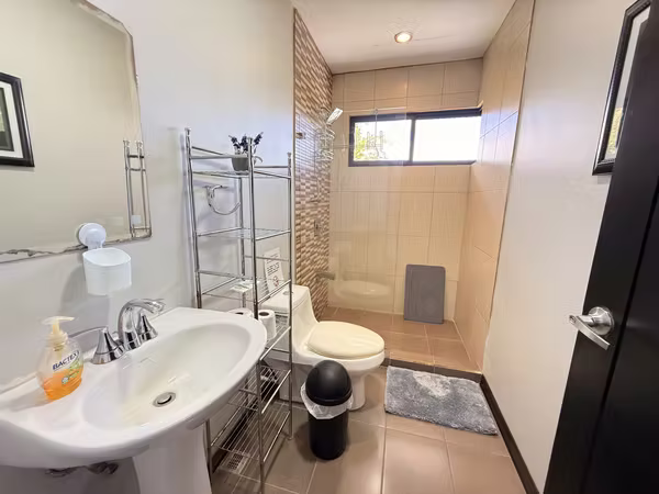 Venta de EXCLUSIVA casa en San Isidro de Heredia $495.000