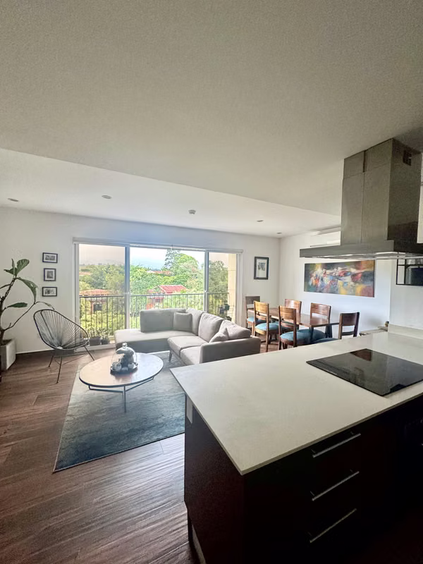 Venta Bellísimo Apartamento en Torre Monte Real