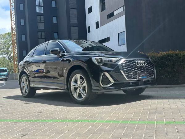 AUDI Q3 PAQUETE S-LINE