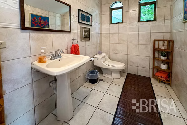 CASA AMUEBLADA EN VENTA / ALQUILER | VISTA DEL VALLE, SANTA ANA