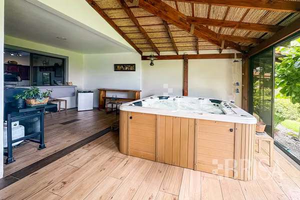 CASA AMUEBLADA EN VENTA / ALQUILER | VISTA DEL VALLE, SANTA ANA