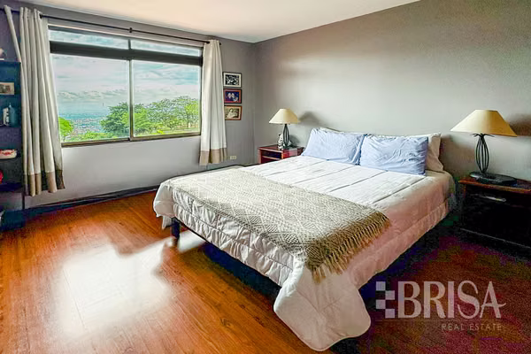 CASA AMUEBLADA EN VENTA / ALQUILER | VISTA DEL VALLE, SANTA ANA