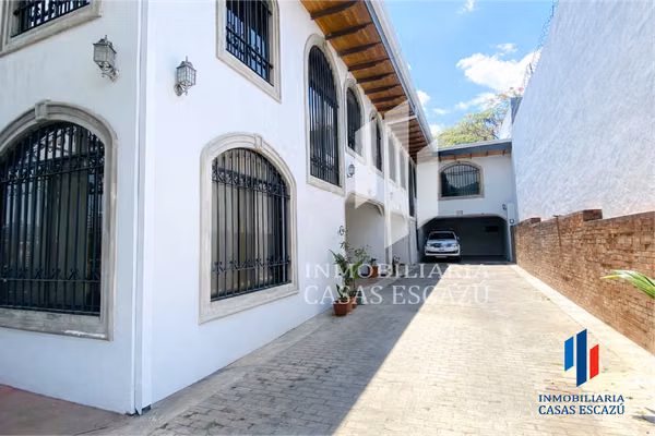 INVERSIÓN EN ESCAZÚ – 2 APARTAMENTOS – $400.000