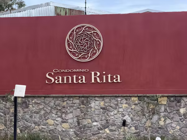 A la venta casa de una planta en Condominio Santa Rita La Ceiba Alajuela