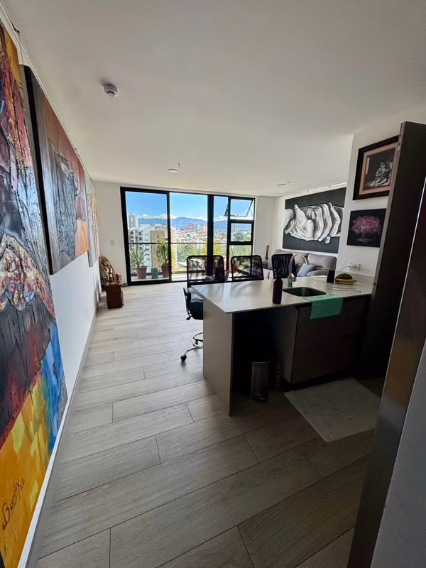 Penthouse de lujo en Sabana ¡En venta e incluye TODO! P570