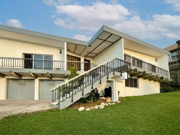 ALQUILER DE AMPLIA PROPIEDAD EN SABANA OESTE | IDEAL PARA OFICINAS O RESIDENCIA