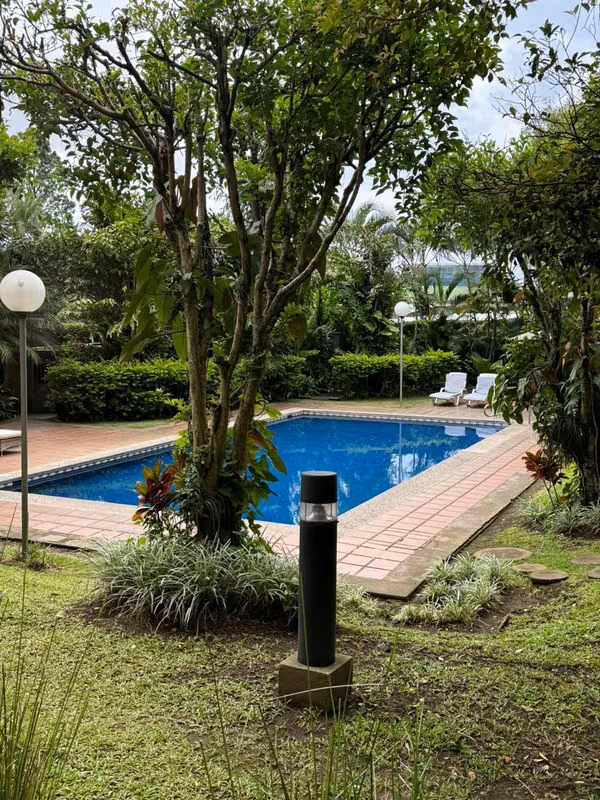 Se vende REBAJADO en Escazu. Cedo Deuda!