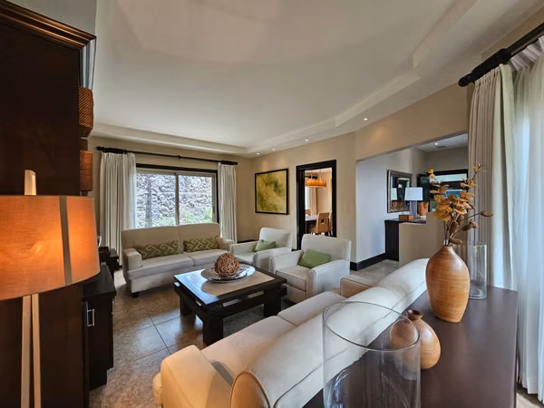 Casa Los Laureles