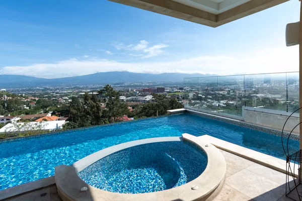 Mansion for Sale in Escazu - Fully furnished